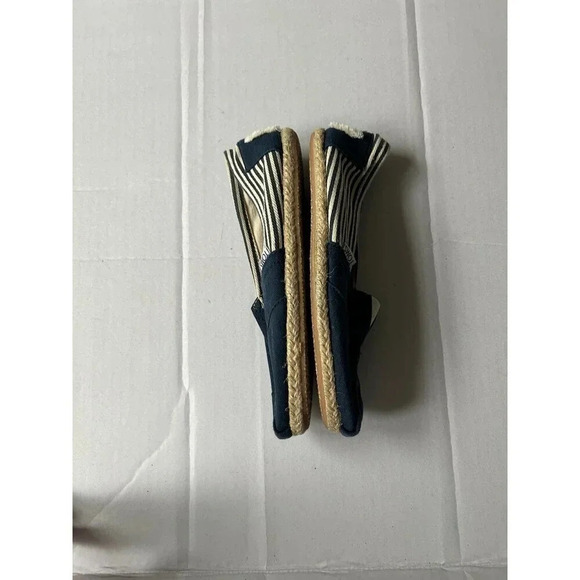 Toms Women’s Striped Espadrille 6.5 Blue Slip On Flat Shoes - Picture 3 of 6